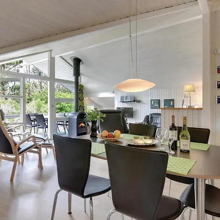 Gogevej Henne Denm * Henne Strand