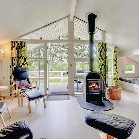Feriehus Hyggeligt Hjem I Henne Med Sauna *