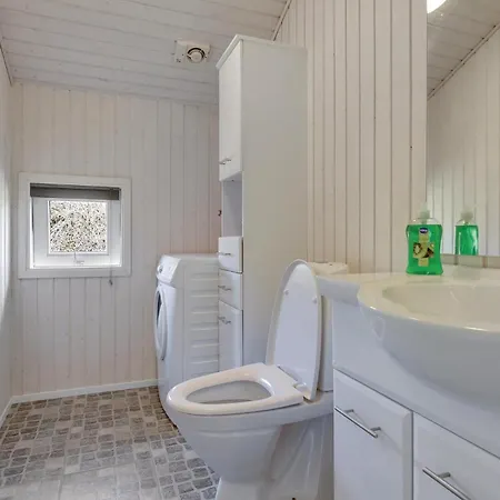 Cozy In Henne With Sauna Hébergement de vacances *